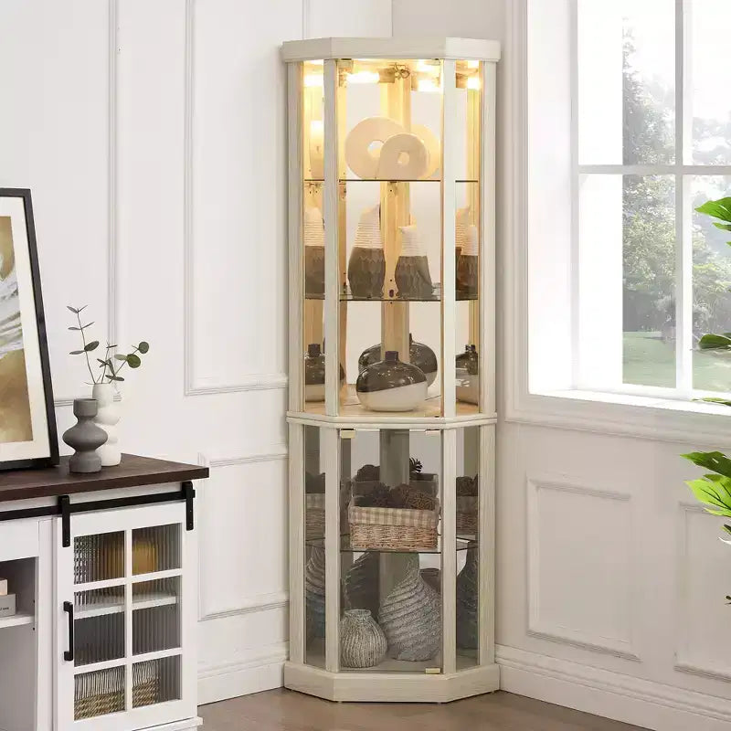 Eck-Vitrine mit Glastüren und Regalen, Eck-Schaukasten für das Wohnzimmer