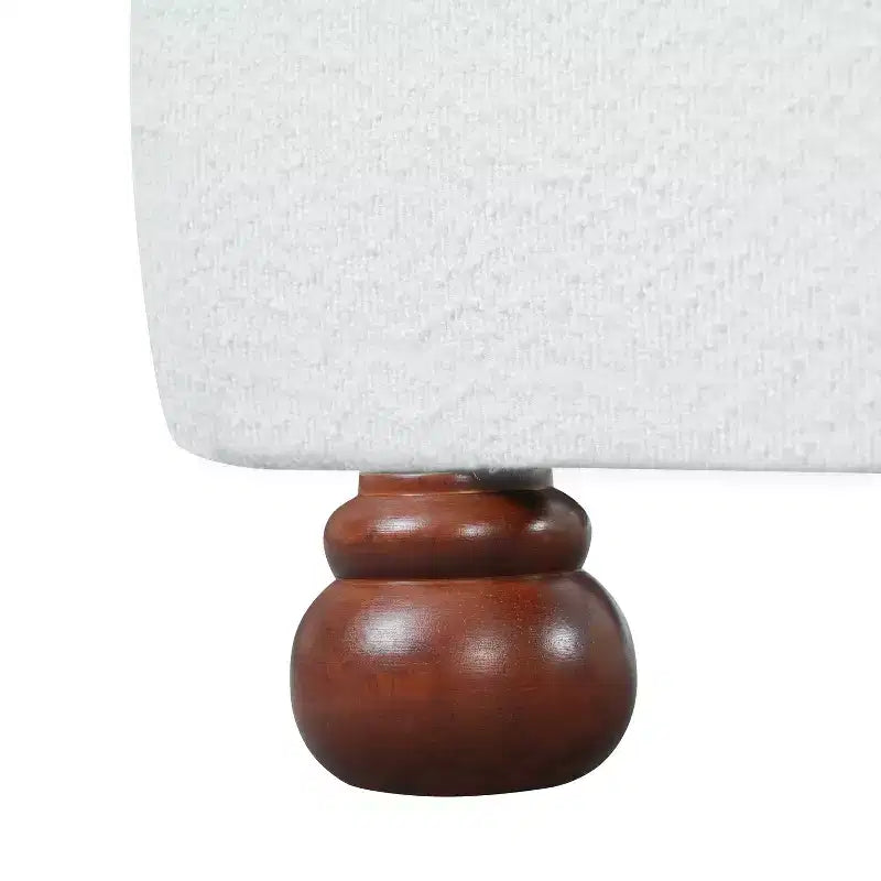 Christopher Knight Home Matteo Modernes Bett aus Gummibaumholz mit Bouclé-Bezug