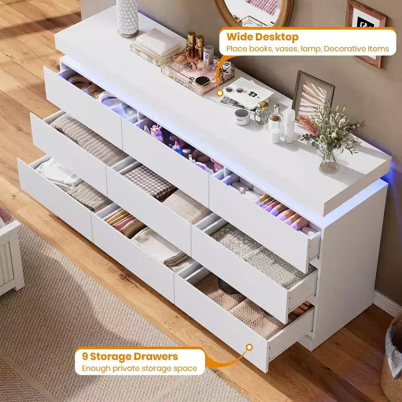 9 Schubladen Kommode für Schlafzimmer, Schubladenschrank mit Ladestation & LED-Beleuchtung, Doppel-Holz-Kleiderschrank, Moderne Kommode TV-Ständer