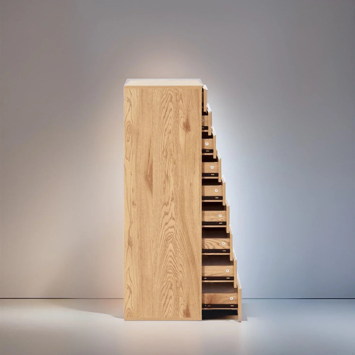 Schmaler Holzschrank mit 9 Schubladen, leichtgängigen Auszügen und Ablagefach oben