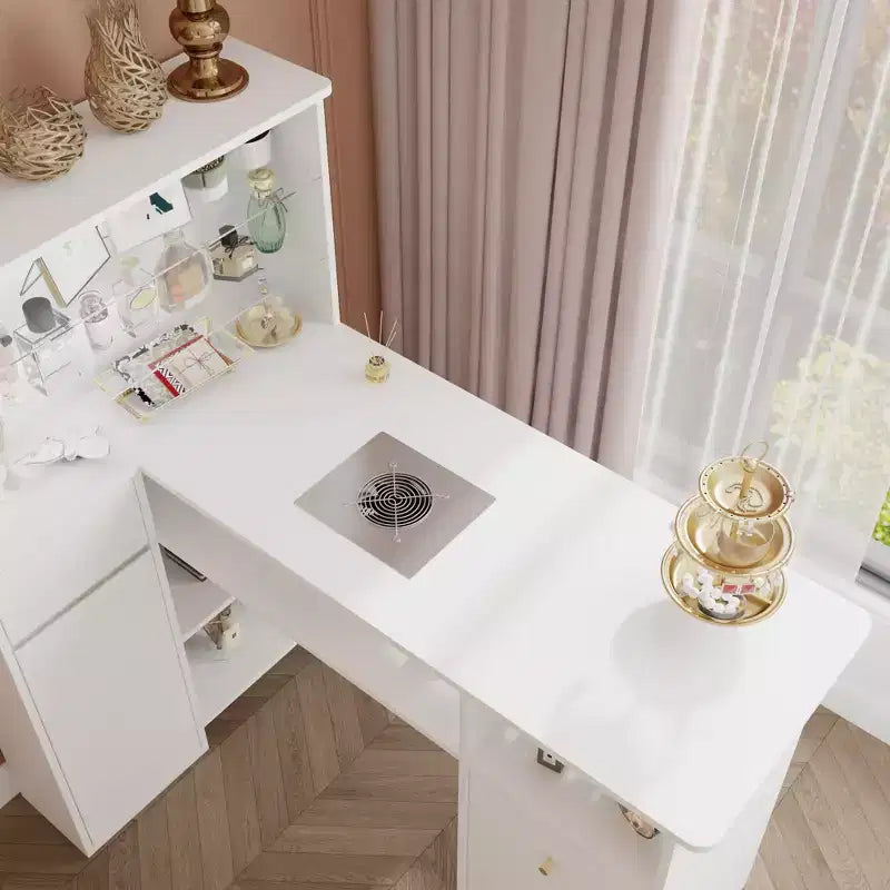 Weißer Nageltisch mit integrierter Staubabsaugung, Display aus gehärtetem Glas, goldenen Griffen, Nagelsalon-Station, Schminktisch