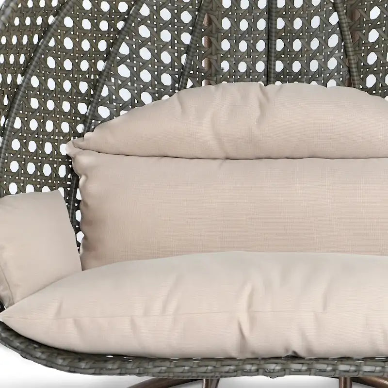 LeisureMod 2-Person Hängesessel mit Ständer – Outdoor/Indoor Rattan Korbsessel Garten-Schaukelhängematte mit Kissen