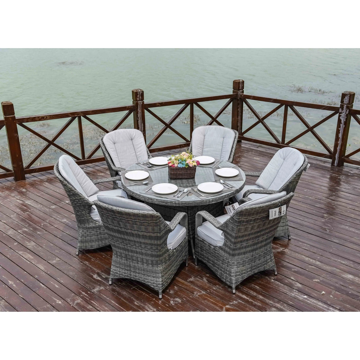 7-teiliges Garten-Essgruppe aus Rattan mit runden Kissen von Moda Furnishings