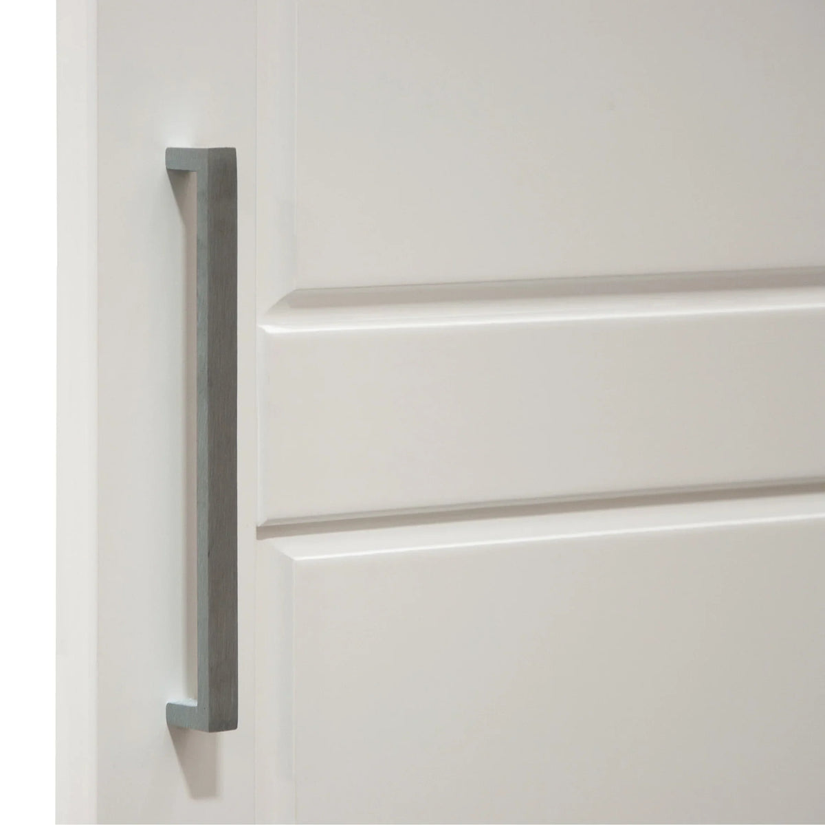 Palace Imports 100% Massivholz Cosmo Kleiderschrank mit 3 Türen mit Massivholz- oder Spiegeltüren