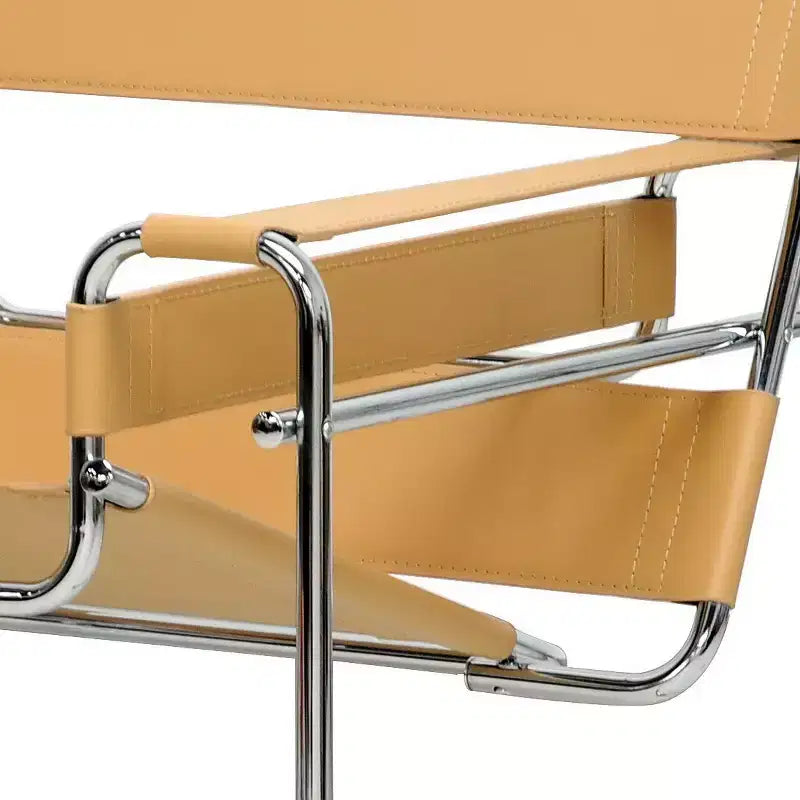 Baxton Studio Jericho Mid-Century Modern Akzentsessel aus Leder, Hellbraun: Chrom-Finish, Bodenschonende Füße, vollständig zusammengebaut