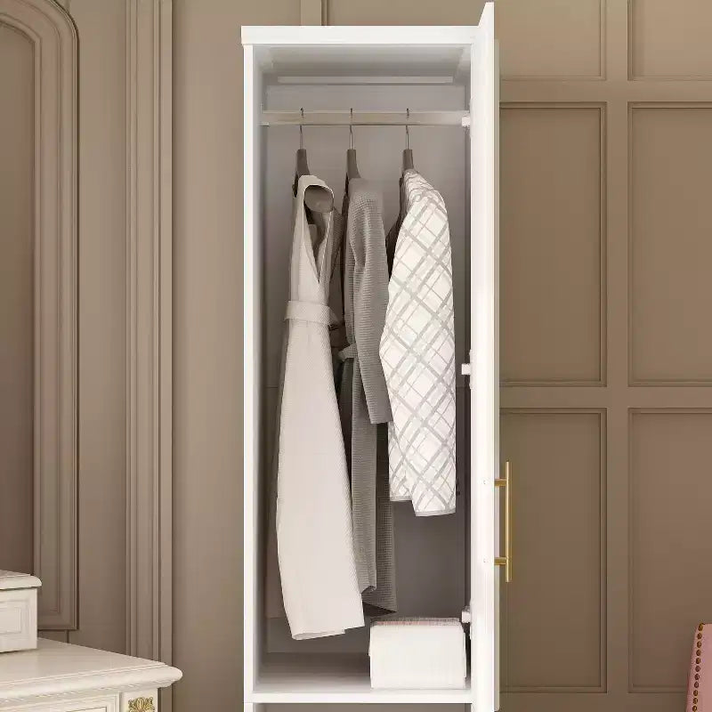 Famapy Luxe Weißer modularer Kleiderschrank mit goldener Hardware: Kassettentüren + gemischtes Türdesign Eleganter maßgeschneiderter Kleiderschrank für Schlafzimmer