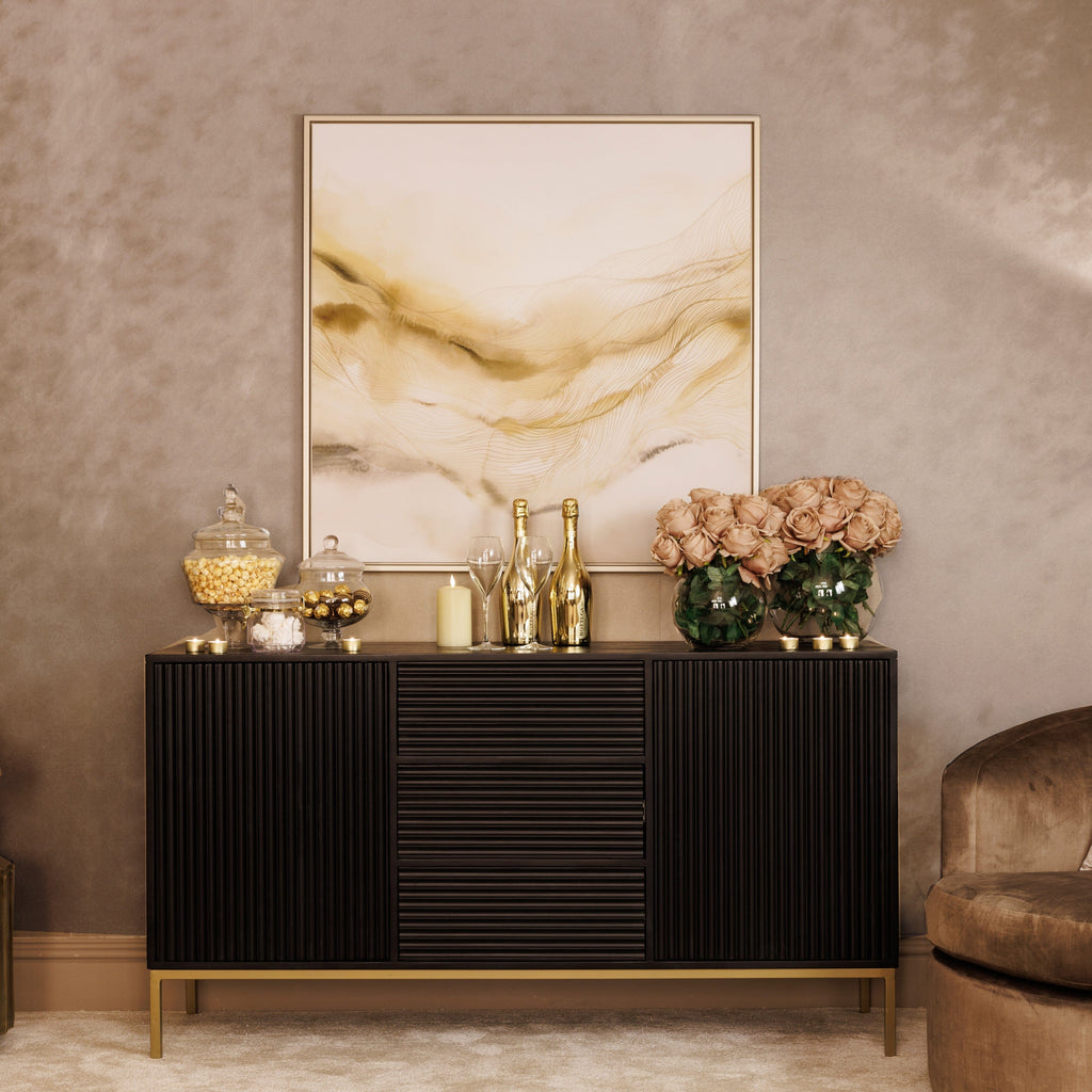 Schwarz-goldenes Sideboard mit Wellenmuster