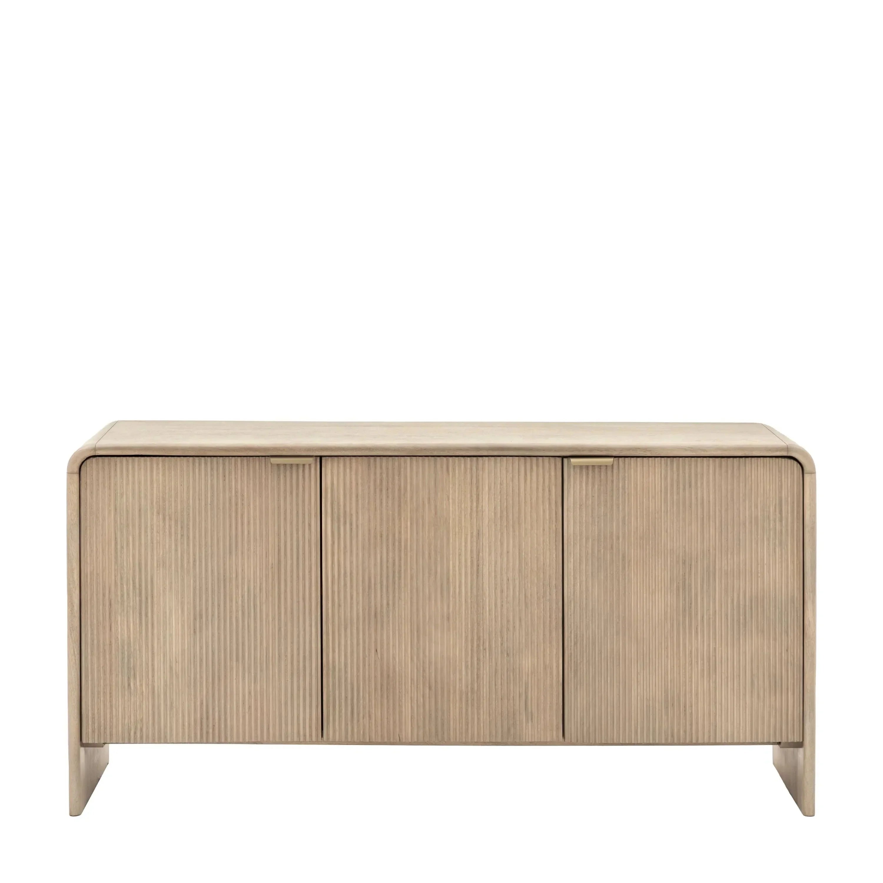 Geripptes Holz-Sideboard mit 3 Türen