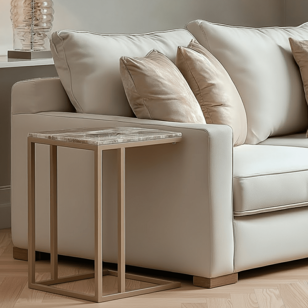 Taupe- und Marmor-Sofatisch
